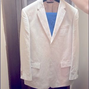 Perry Ellis Men’s Suit